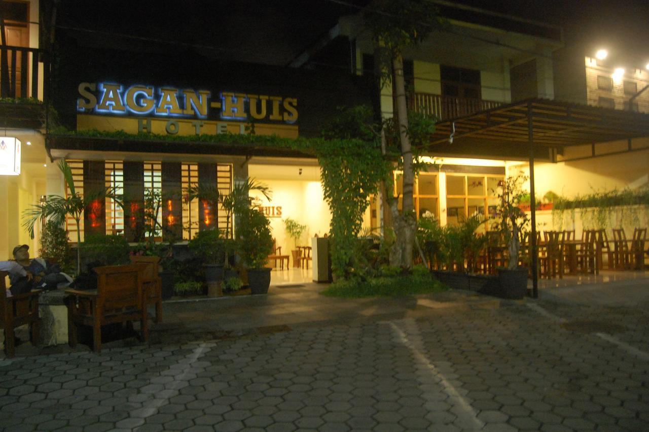 יוגיאקרטה Sagan Huis Hotel מראה חיצוני תמונה